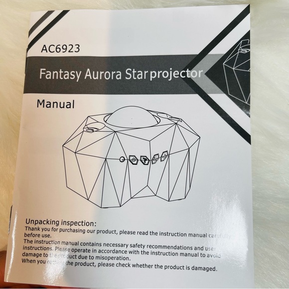 NWT Aurora Lights Star Projector with Remote Control Bluetooth Music Speaker - Picture 11 of 11